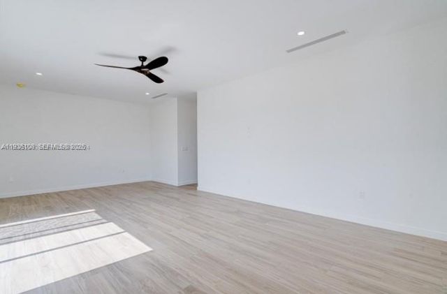 3904 SW 137th Ct, Miami, FL 33175