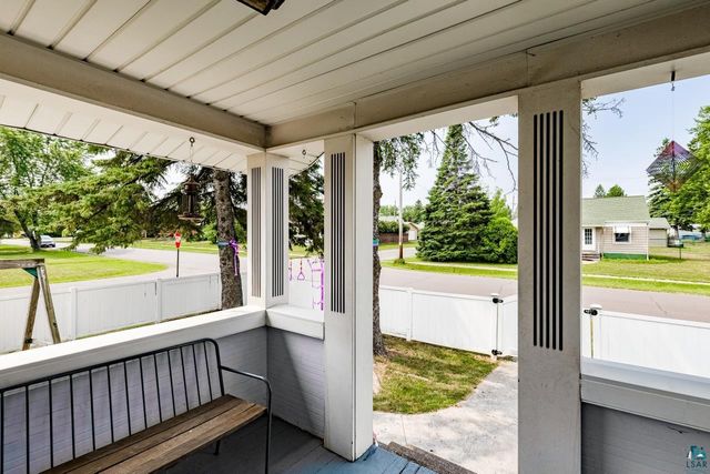 2220 Wyoming Ave, Superior, WI 54880