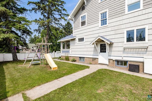 2220 Wyoming Ave, Superior, WI 54880