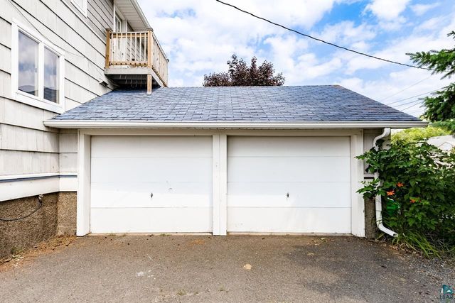 2220 Wyoming Ave, Superior, WI 54880