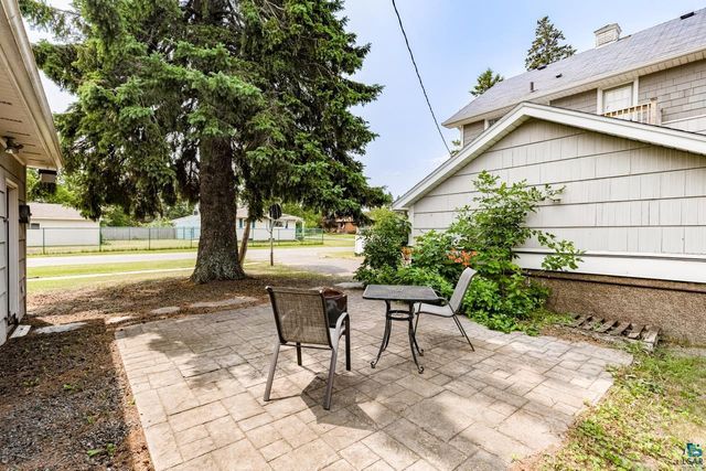 2220 Wyoming Ave, Superior, WI 54880
