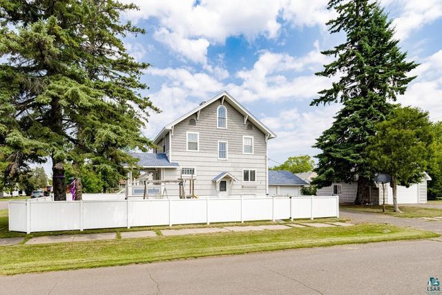2220 Wyoming Ave, Superior, WI 54880