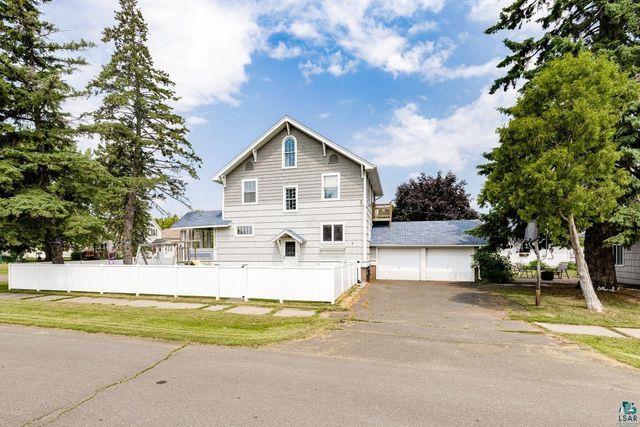 2220 Wyoming Ave, Superior, WI 54880