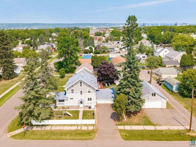 2220 Wyoming Ave, Superior, WI 54880