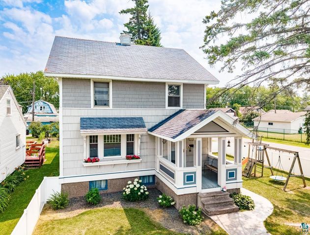 2220 Wyoming Ave, Superior, WI 54880