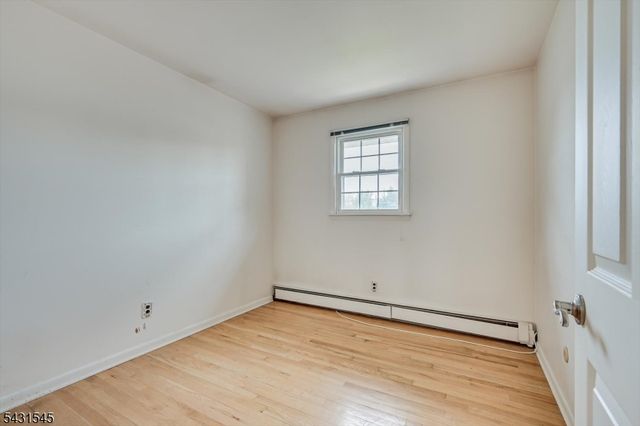 200 Ritter Ave, South Plainfield Boro, NJ 07080
