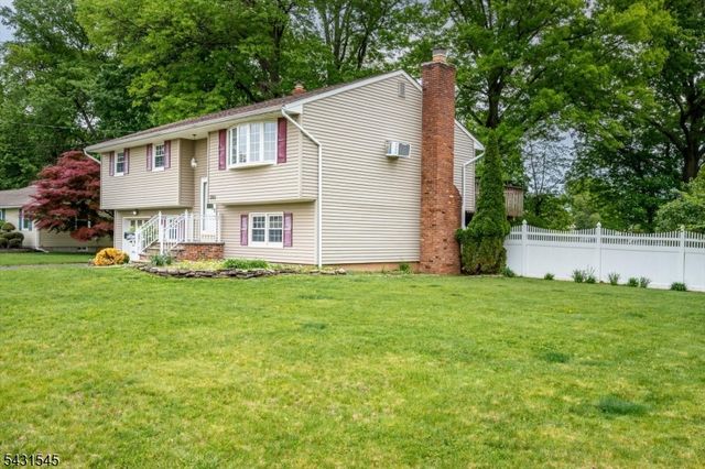 200 Ritter Ave, South Plainfield Boro, NJ 07080