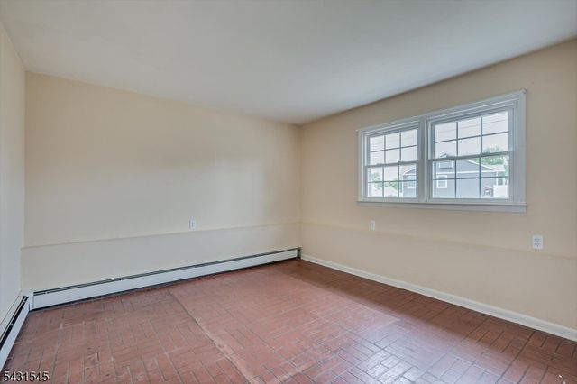 200 Ritter Ave, South Plainfield Boro, NJ 07080