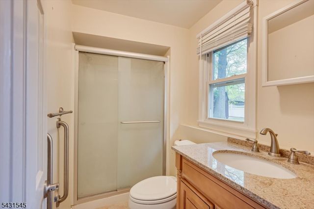 200 Ritter Ave, South Plainfield Boro, NJ 07080