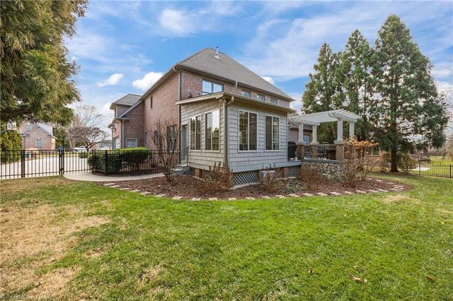 1012 Mill Pointe Way, Elon, NC 27244