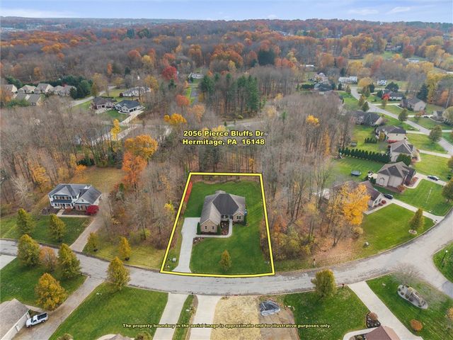 2056 Pierce Bluffs Dr, Hermitage, PA 16148