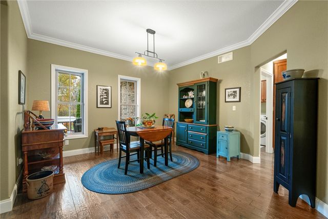 2056 Pierce Bluffs Dr, Hermitage, PA 16148