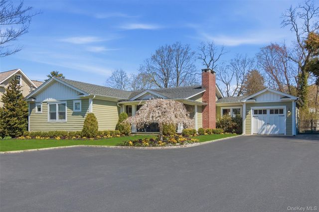 44 Fort Hill Road, Huntington, NY 11743