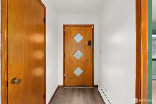 404 Eleventh Street, Raymond, WA 98577