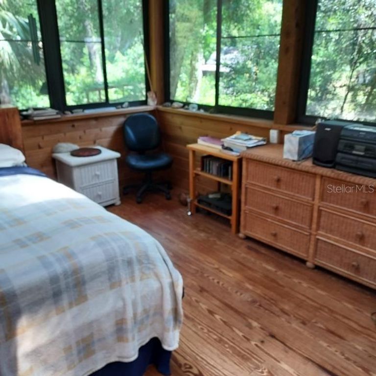 Image 14 of property listing at 2424 NE 170TH STREET, Citra, FL 32113
