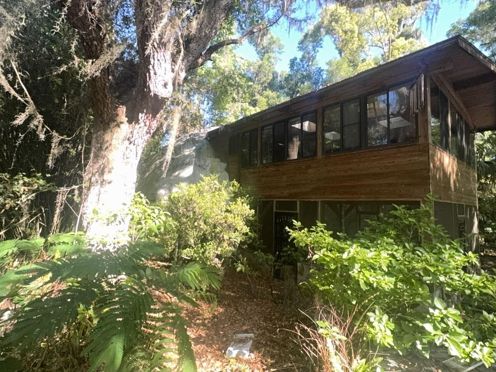 Image 24 of property listing at 2424 NE 170TH STREET, Citra, FL 32113