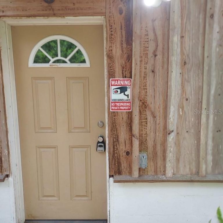 Image 30 of property listing at 2424 NE 170TH STREET, Citra, FL 32113