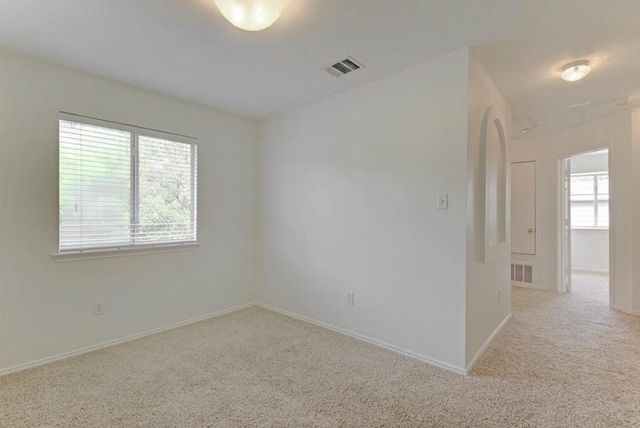 211 Cadillac CV, Cedar Park, TX 78613