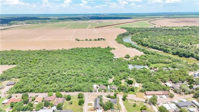 209 Kctm Fm 103 Road, Rio Grande City, TX 78582