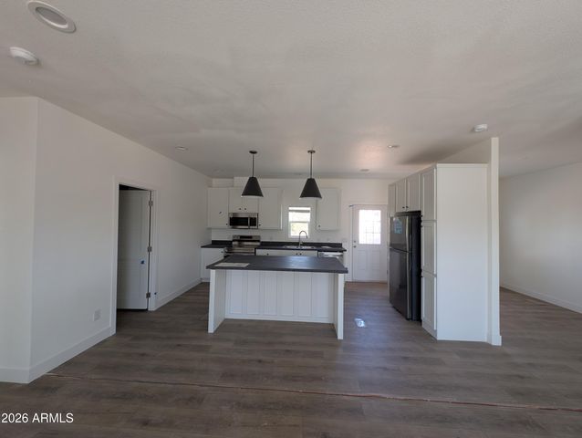 2625 W Manzanita Street, Apache Junction, AZ 85120