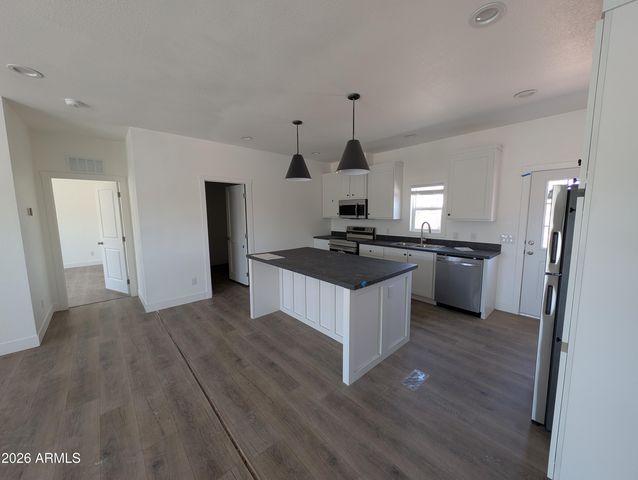 2625 W Manzanita Street, Apache Junction, AZ 85120