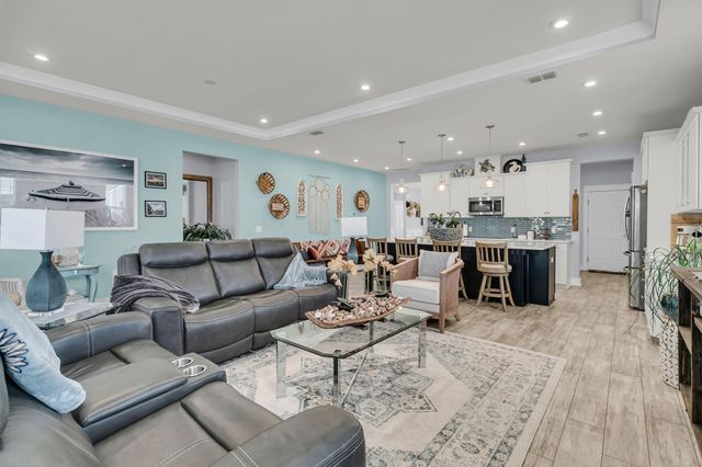 114 Waves Place, Summerville, SC 29486