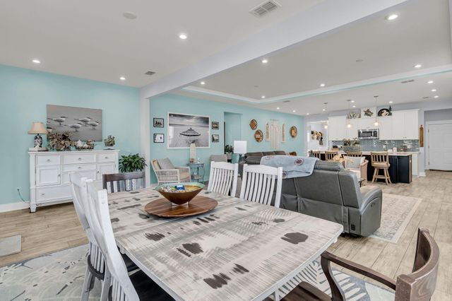 114 Waves Place, Summerville, SC 29486