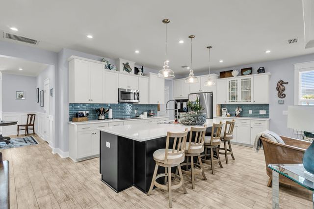 114 Waves Place, Summerville, SC 29486