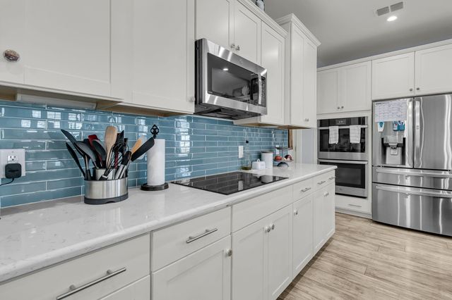 114 Waves Place, Summerville, SC 29486