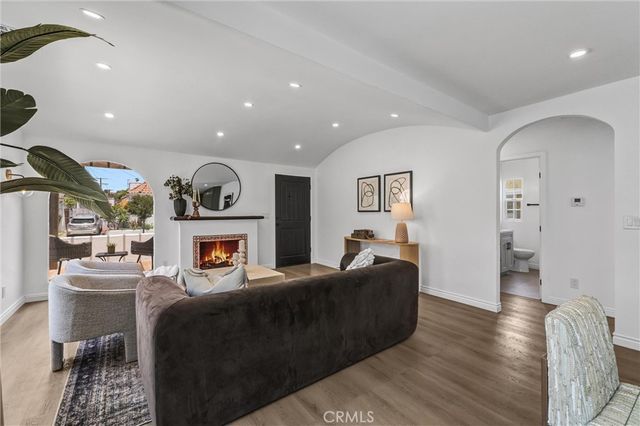 2912 W 30th, Los Angeles, CA 90018