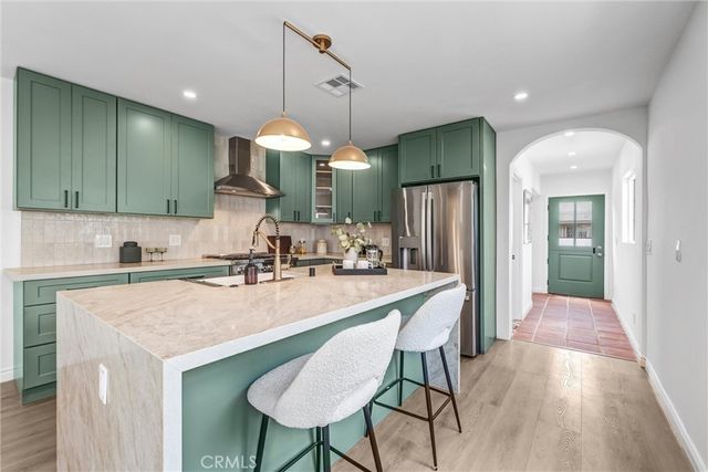 2912 W 30th, Los Angeles, CA 90018