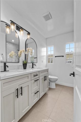 2912 W 30th, Los Angeles, CA 90018