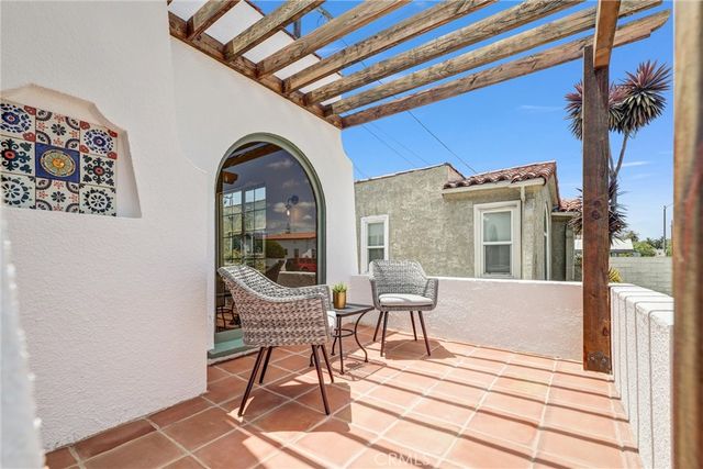 2912 W 30th, Los Angeles, CA 90018