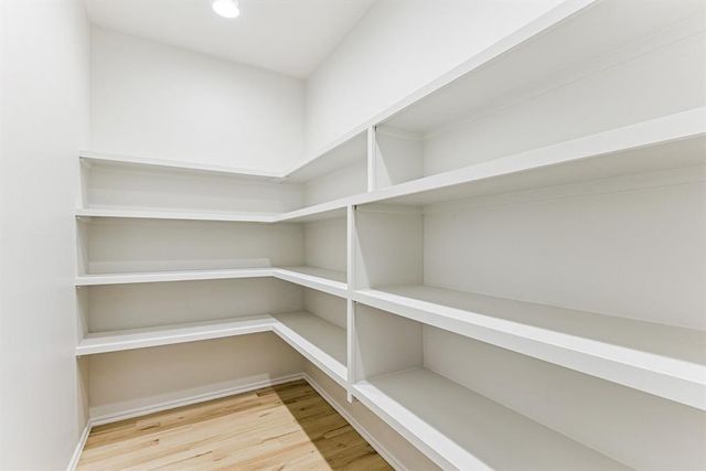 15700 Flora Avenue, Edmond, OK 73013