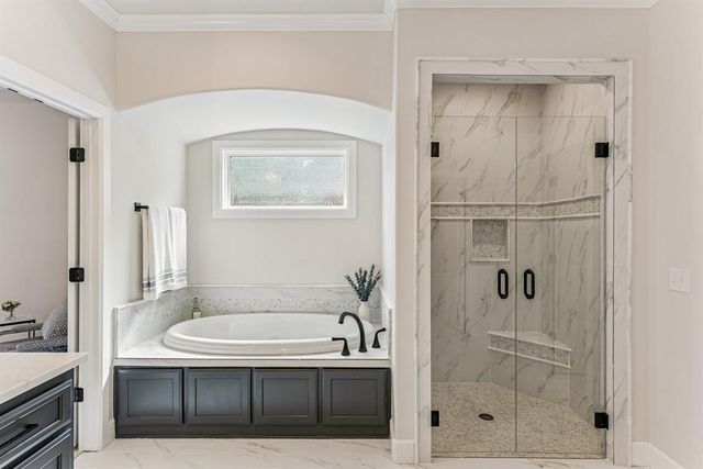 15700 Flora Avenue, Edmond, OK 73013