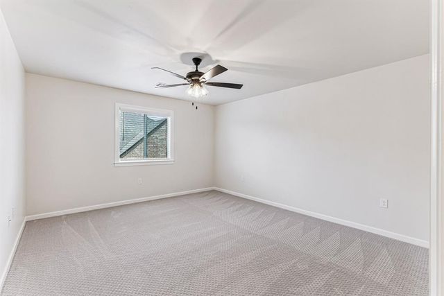 15700 Flora Avenue, Edmond, OK 73013