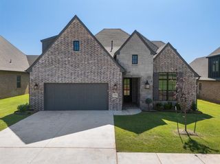 15700 Flora Avenue, Edmond, OK 73013