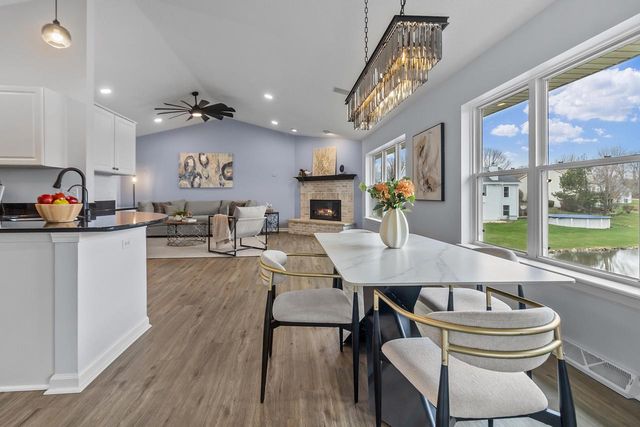 28679 Driftwood COURT, Waterford, WI 53185