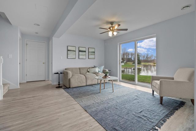 28679 Driftwood COURT, Waterford, WI 53185