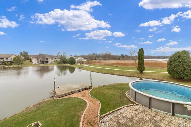 28679 Driftwood COURT, Waterford, WI 53185