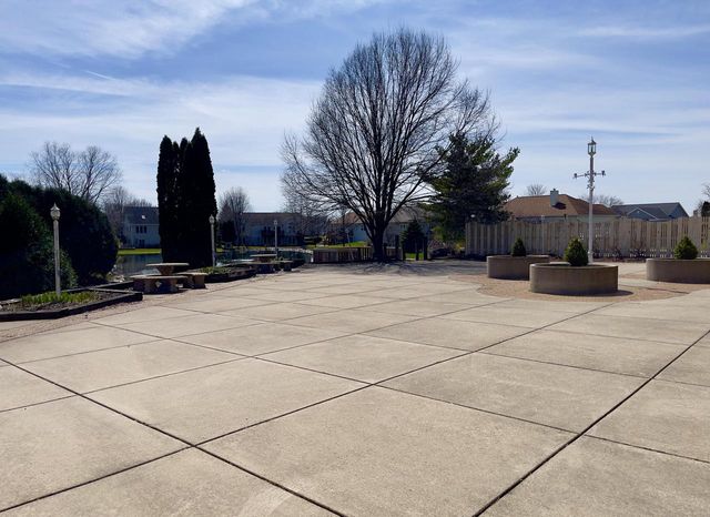 28679 Driftwood COURT, Waterford, WI 53185