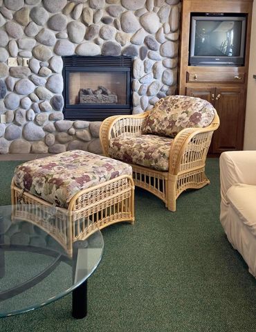28679 Driftwood COURT, Waterford, WI 53185