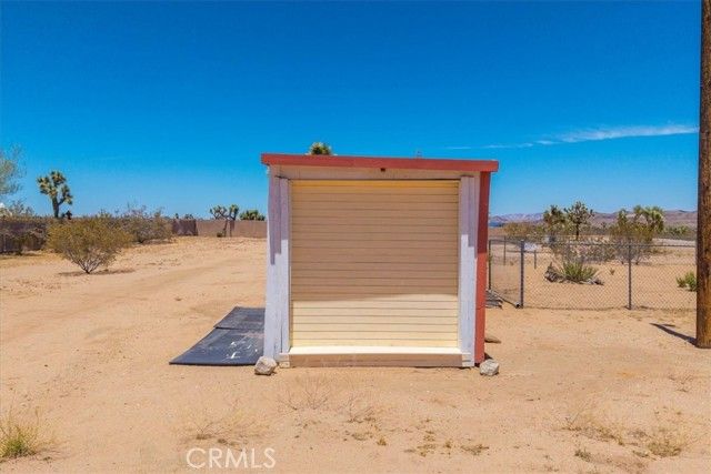 58382 Sunny Sands Drive, Yucca Valley, CA 92284