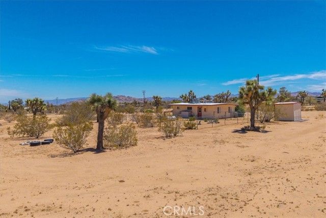 58382 Sunny Sands Drive, Yucca Valley, CA 92284