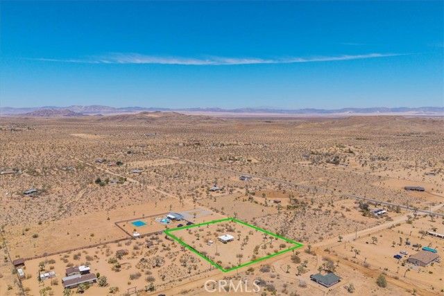 58382 Sunny Sands Drive, Yucca Valley, CA 92284