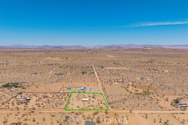 58382 Sunny Sands Drive, Yucca Valley, CA 92284