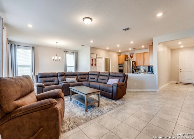 22411 Mandragora Run, San Antonio, TX 78261