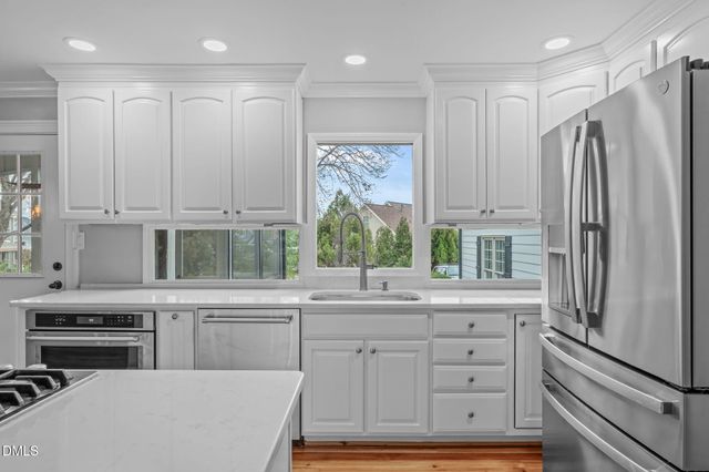 1508 Braden Overlook Court, Apex, NC 27502