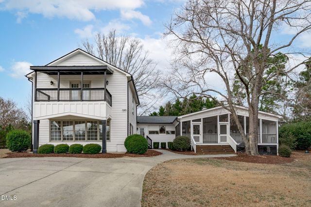 1508 Braden Overlook Court, Apex, NC 27502