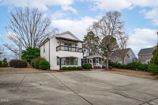 1508 Braden Overlook Court, Apex, NC 27502